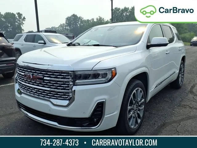 2022 GMC Acadia Denali AWD photo
