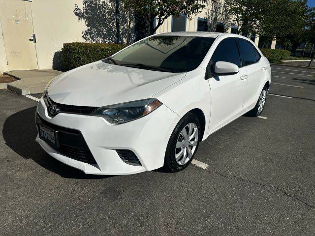 2015 Toyota Corolla L FWD photo