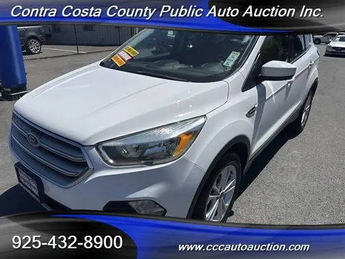 2017 Ford Escape SE 4WD photo