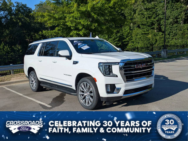 2022 GMC Yukon XL SLT 4WD photo