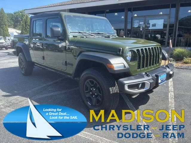 2023 Jeep Gladiator Sport 4WD photo