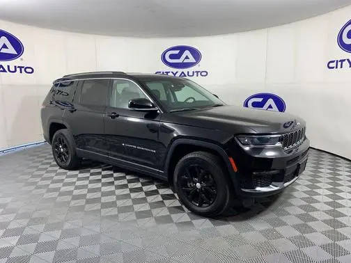 2023 Jeep Grand Cherokee L Limited RWD photo