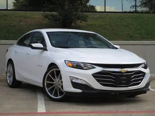2022 Chevrolet Malibu LT FWD photo