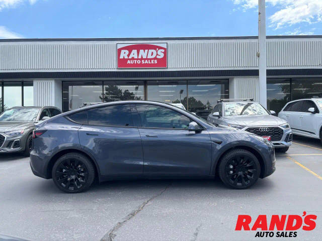 2023 Tesla Model Y AWD photo