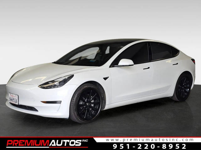2021 Tesla Model 3 Standard Range Plus RWD photo