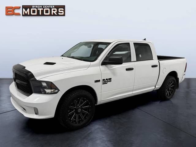 2019 Ram 1500 Express 4WD photo