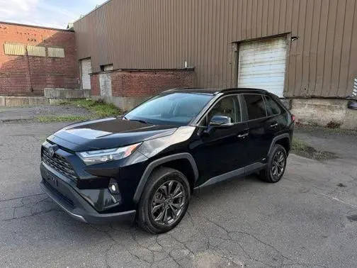 2022 Toyota RAV4 Hybrid Limited AWD photo