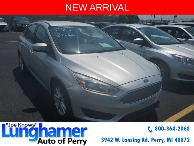 2016 Ford Focus SE FWD photo