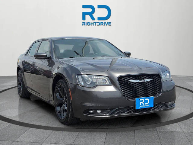 2023 Chrysler 300 300S RWD photo