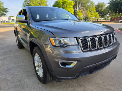 2021 Jeep Grand Cherokee Laredo E 4WD photo