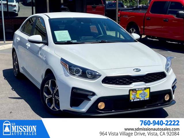 2021 Kia Forte LXS FWD photo