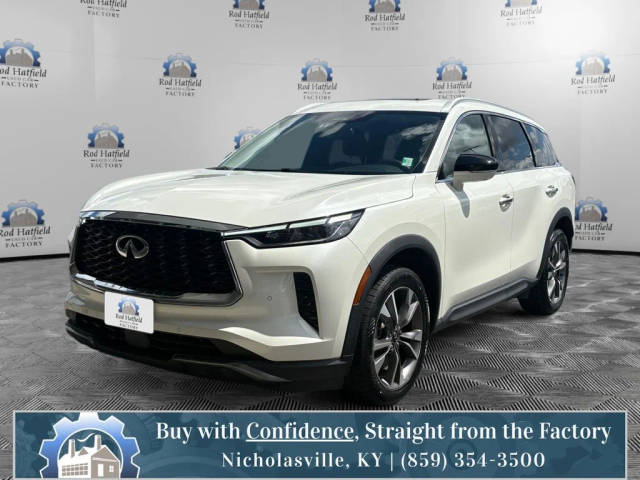 2022 Infiniti QX60 LUXE AWD photo