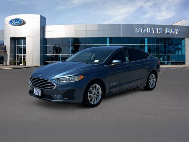 2019 Ford Fusion SE FWD photo