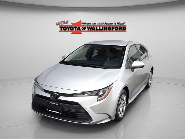 2023 Toyota Corolla LE FWD photo