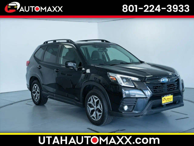 2023 Subaru Forester Premium AWD photo