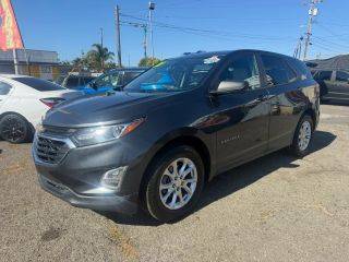 2020 Chevrolet Equinox LS AWD photo