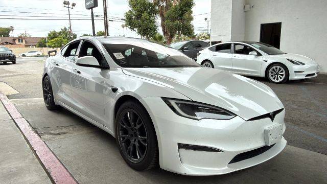 2022 Tesla Model S AWD photo