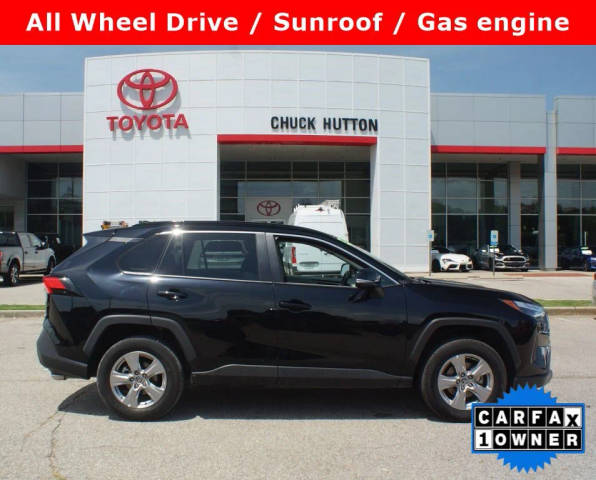 2023 Toyota RAV4 XLE AWD photo