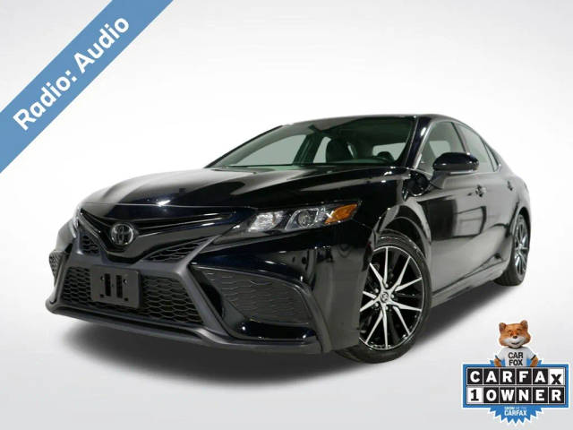 2023 Toyota Camry SE AWD photo