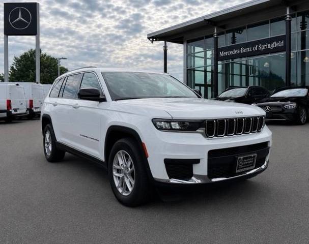 2023 Jeep Grand Cherokee L Laredo 4WD photo