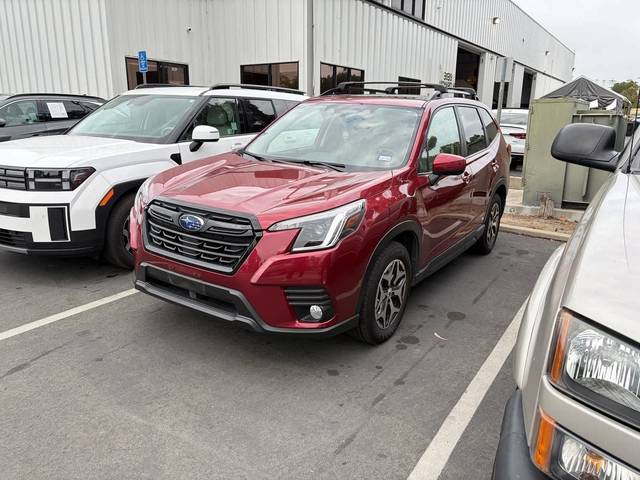 2022 Subaru Forester Premium AWD photo