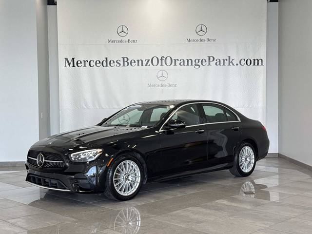 2022 Mercedes-Benz E-Class E 450 AWD photo