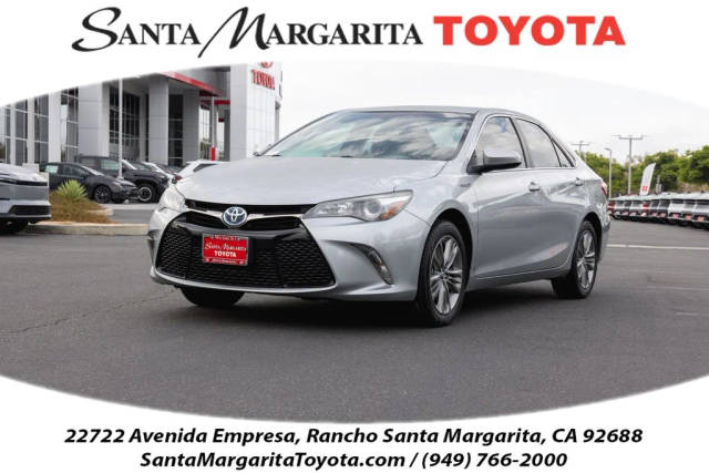 2017 Toyota Camry Hybrid SE FWD photo
