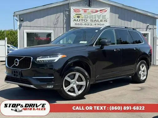 2018 Volvo XC90 Momentum AWD photo