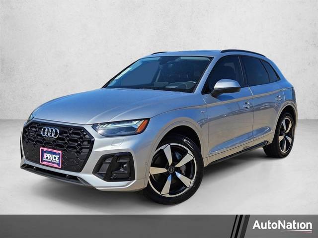 2023 Audi Q5 S line Prestige AWD photo