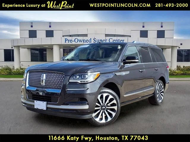 2022 Lincoln Navigator Reserve 4WD photo