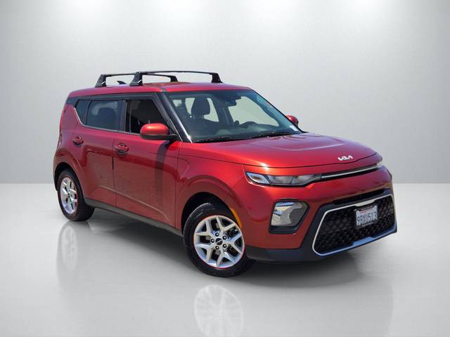 2022 Kia Soul LX FWD photo
