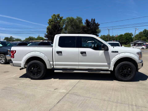 2019 Ford F-150 XLT 4WD photo