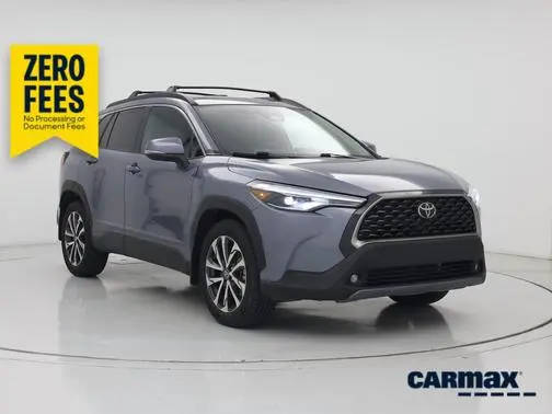 2023 Toyota Corolla Cross XLE AWD photo