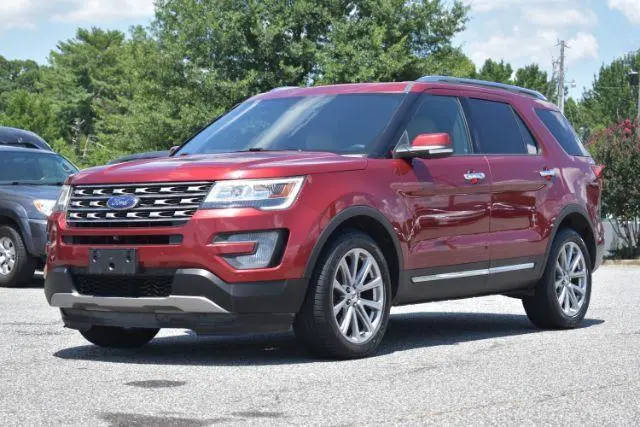 2017 Ford Explorer Limited 4WD photo