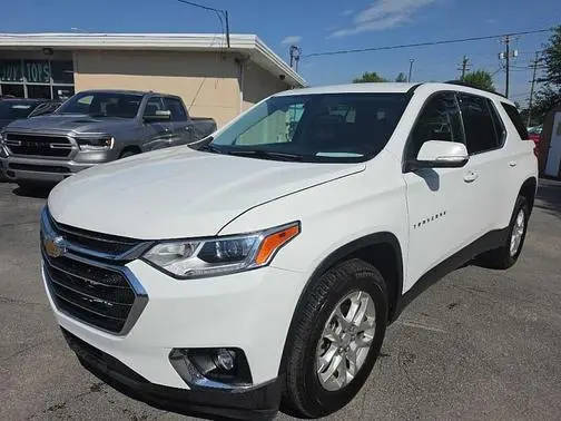 2021 Chevrolet Traverse LT Leather AWD photo