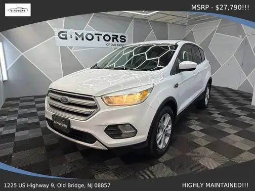 2017 Ford Escape SE 4WD photo