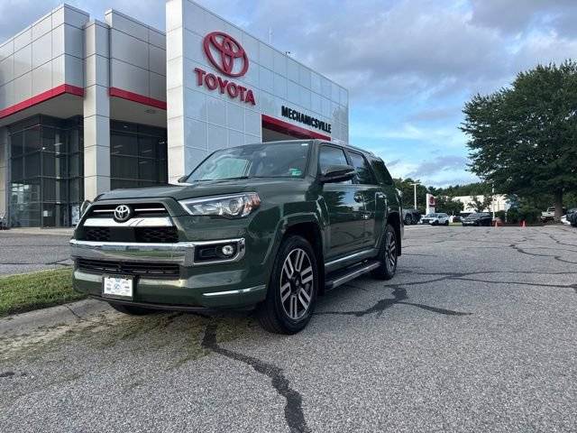 2022 Toyota 4Runner Limited 4WD photo