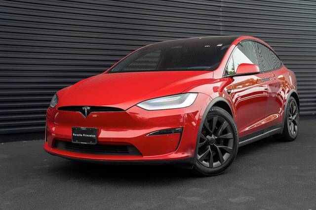 2023 Tesla Model X AWD photo