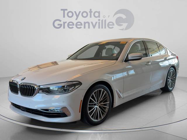 2017 BMW 5 Series 540i RWD photo