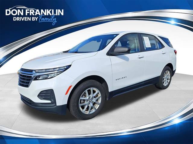 2022 Chevrolet Equinox LS AWD photo