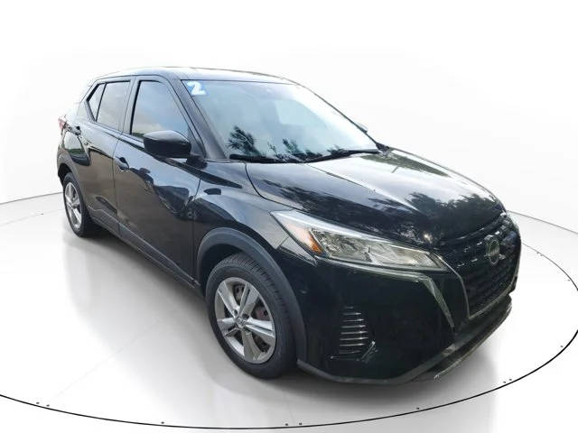 2022 Nissan Kicks S FWD photo