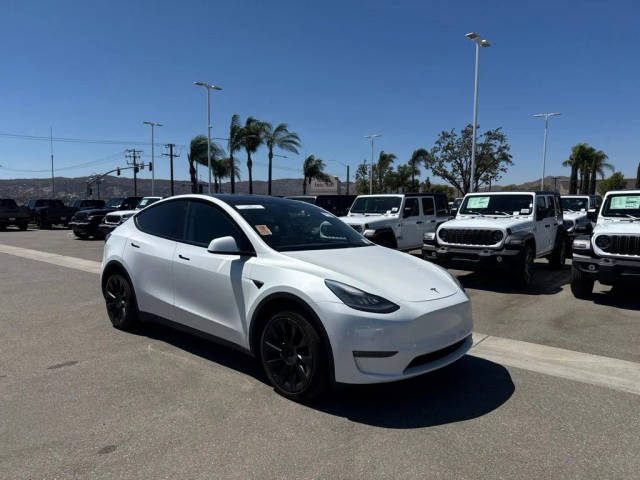 2021 Tesla Model Y Long Range AWD photo