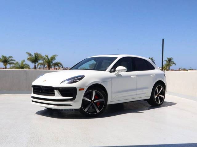 2023 Porsche Macan S AWD photo