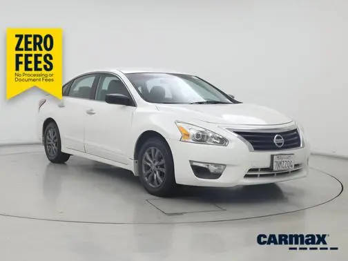 2015 Nissan Altima 2.5 S FWD photo