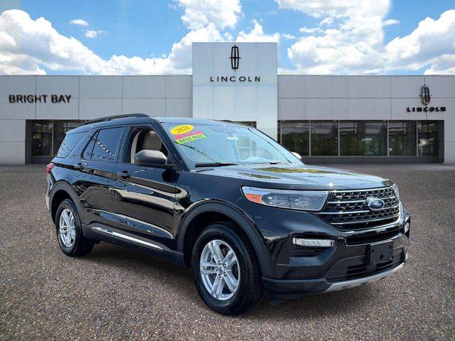2021 Ford Explorer XLT 4WD photo