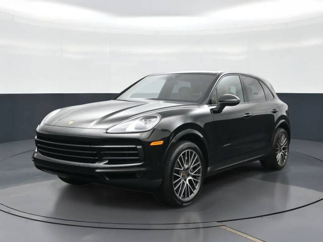 2023 Porsche Cayenne Platinum Edition AWD photo