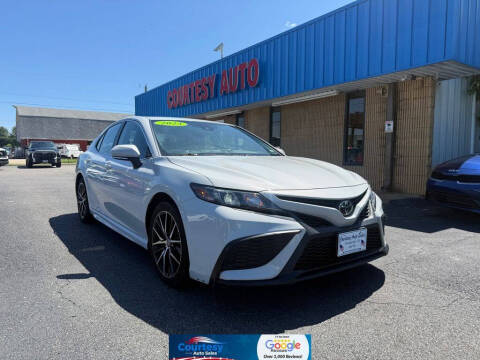 2023 Toyota Camry SE FWD photo