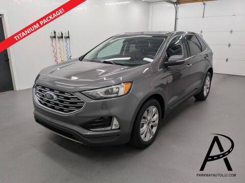 2021 Ford Edge Titanium FWD photo