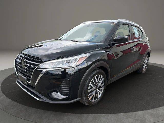 2021 Nissan Kicks SV FWD photo