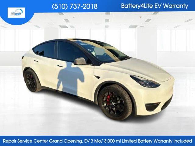2022 Tesla Model Y Performance AWD photo